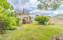 2209 Maple Avenue NE, Canton, OH 44714