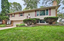 523 26th Street NW, Rochester, MN 55901