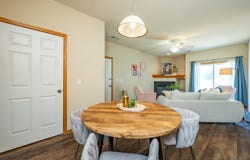 8601 Westown Parkway unit: 18211, West Des Moines, IA 50266