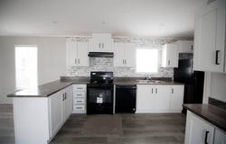 23 Sundale Trailer Court, Washington, IN 47501