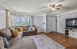527 25TH AVE, Longview, WA 98632