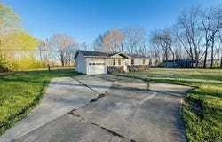 723 E Center Street, Beebe, AR 72012