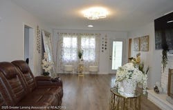 6422 E Saginaw Highway, Grand Ledge, MI 48837