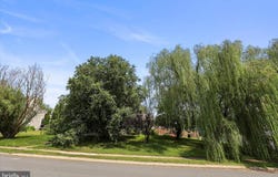 505 ABBEY DRIVE, MOUNT WOLF, PA 17347