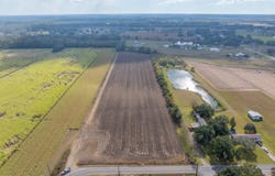Ches Courville Road lot: Tract 2, Breaux Bridge, LA 70517