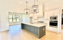 586 GLENVIEW COURT, AUBURN, AL 36830