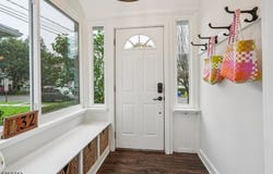 32 Clinton St, Bloomfield Twp., NJ 07003-2343