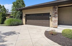 19220 W 102nd Street, Lenexa, KS 66220