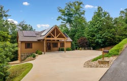 1172 Settlers Ridge, Ellijay, GA 30540