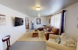2 10th Ave, Page, AZ 86040