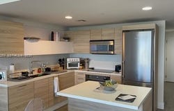 16385 Biscayne Blvd, North Miami Beach, FL 33160