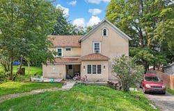 27 Franklin Street, Carbondale, PA 18407