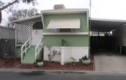 852 E Grangeville Boulevard, Hanford, CA 93230