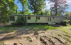 5 Beach Road, Constantia, NY 13042