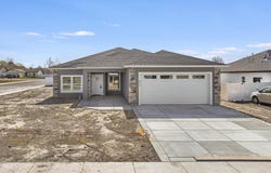 821 23rd Ave E, Jerome, ID 83338