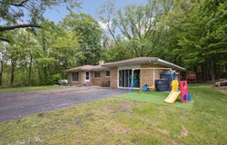 5245 Puetz Road, Stevensville, MI 49127