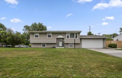 3315 W 77th Place, Merrillville, IN 46410