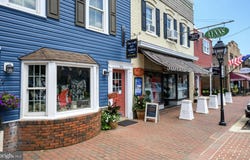 12796 LOTTE DRIVE, LAKE RIDGE, VA 22192