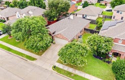 515 Angela Lane, Euless, TX 76039
