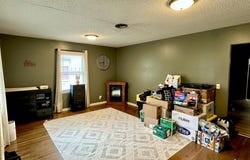 217 S 6th St, Sterling, KS 67579