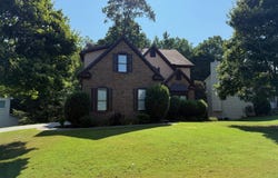 2753 Blue Moon, Buford, GA 30519