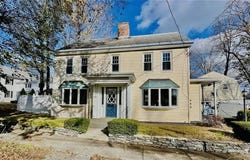 233 West St, Leominster, MA 01453