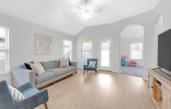 175 Gamble DR, Buda, TX 78610