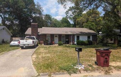 6530 Julia Dr, Milton, FL 32570
