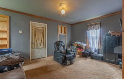 1119 N 1st Avenue, Iron River, MI 49935