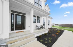 2001A CLOVER DR, FINKSBURG, MD 21048