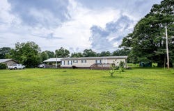 1531 SMITH AVE, Elba, AL 36323