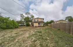 1106 E Huisache Avenue, Kingsville, TX 78363