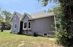 210 W Indiana Ave, Sullivan, IN 47882
