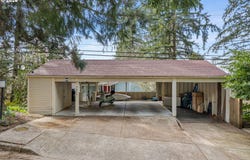 2630 CRESTA DE RUTA St, Eugene, OR 97403