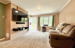 1444 FIFTEENTH AVENUE, WILLIAMSTOWN, NJ 08094