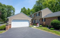 253 Old Oak Post Road, Amherst, NY 14051