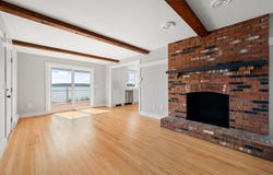 25 Division Street, Waterford, CT 06385