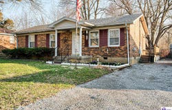 398 Georgia Avenue, Mount Washington, KY 40047