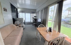 1013  Rainbow Circle, Eustis, FL 32726