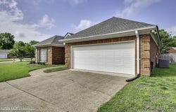 219 Garden Drive, Brandon, MS 39042