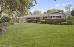 103 Bayou Circle, Gulfport, MS 39507