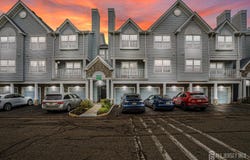 199 Prestwick Way, Edison, NJ 08820