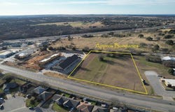 1860 Santa Fe Drive, Weatherford, TX 76086
