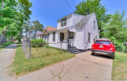 754 Allen Avenue, Muskegon, MI 49442