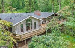 117 S SPRING VALLEY RD, WILMINGTON, DE 19807
