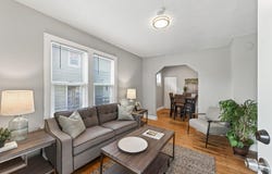2219 29th Avenue N, Minneapolis, MN 55411