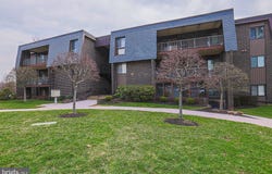 2 STONEHENGE CIRCLE, PIKESVILLE, MD 21208