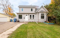 406 Russell Avenue N, Minneapolis, MN 55405