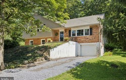 1598 YARNALL ROAD, POTTSTOWN, PA 19464