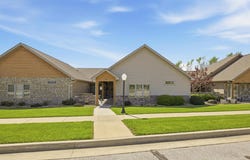 1909 Bluebird Way, Carthage, MO 64836